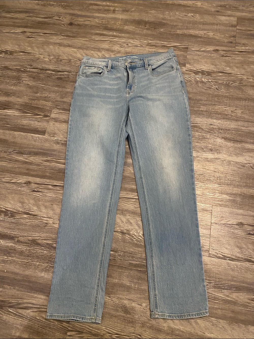 Mid-Rise WOW Boyfriend Jeans